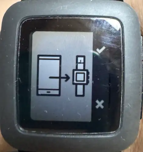 Pebble Coreで設定したら、本体の方でもBluetooth接続を忘れずに